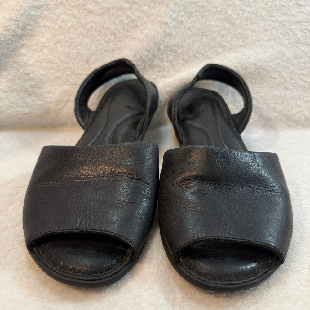 Born Trang Womens Black Leather Slingback Flat Sandals Open Toe F18803 Size 9M